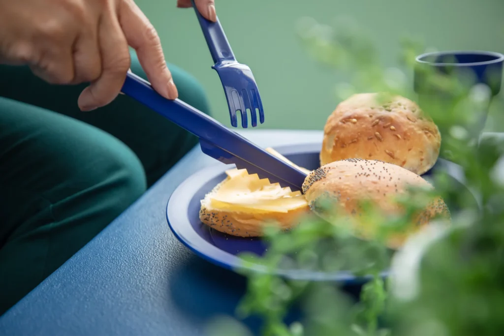 Onbreekbaar servies en bestek